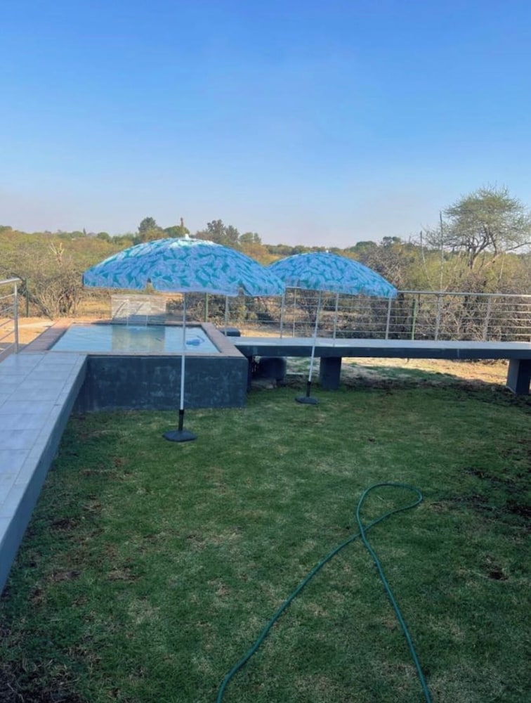 Kings View Exclusive Villas