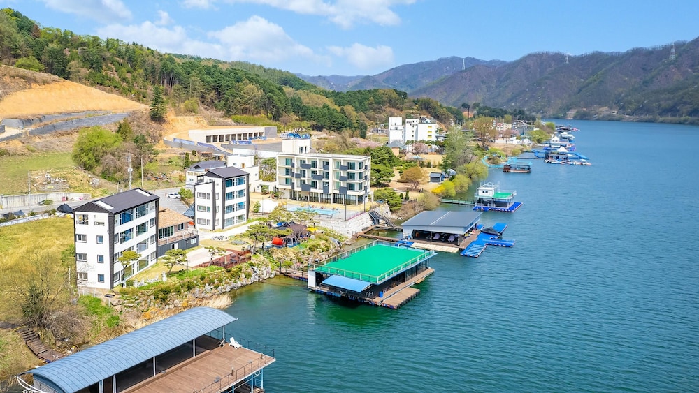 Gapyeong Garamseulki Pension