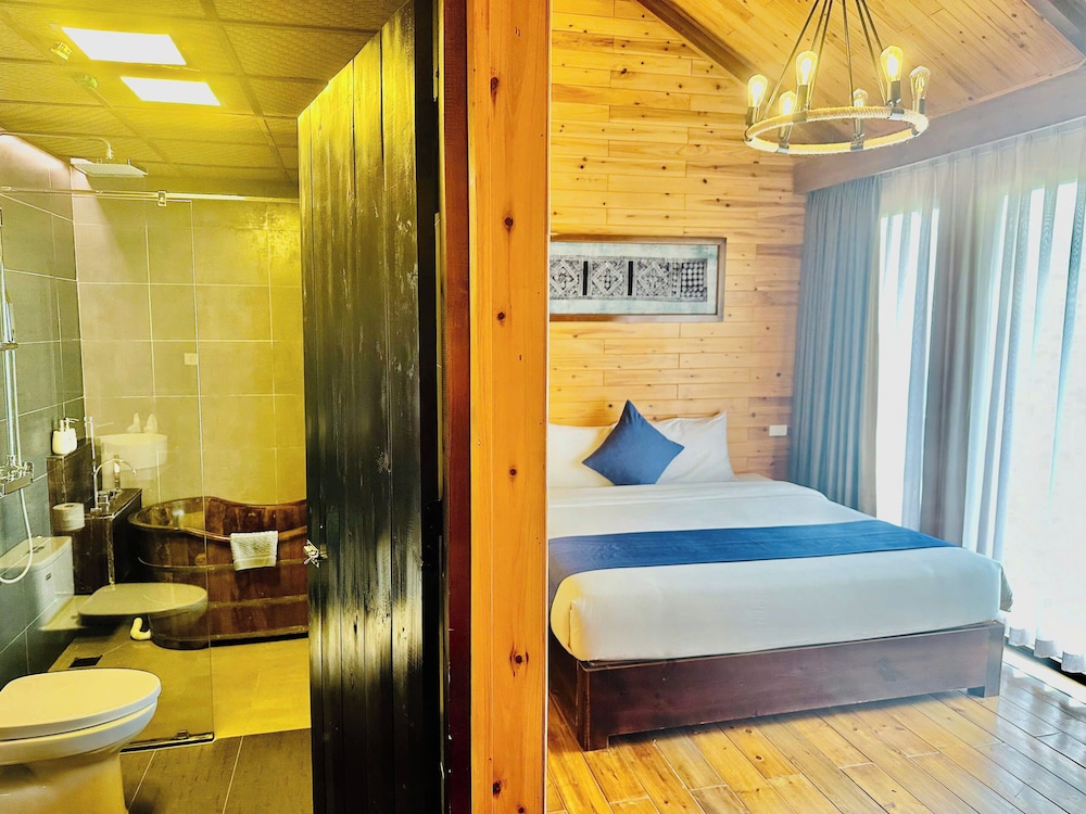SAPA PINE HILL ECOLODGE