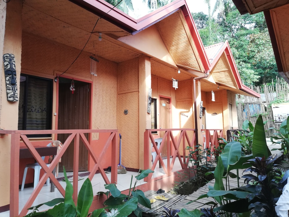 Forest Inn
