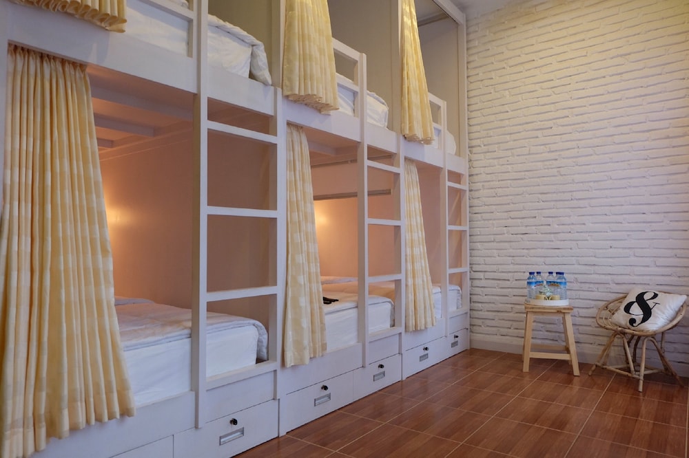 Sweet Peach House
