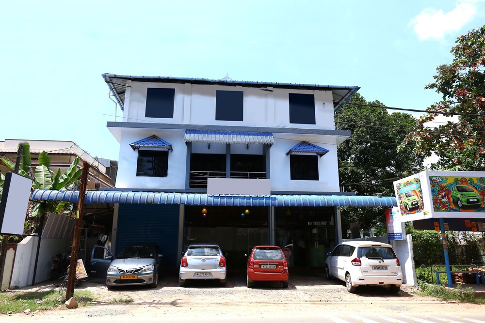 OYO 9417 Seaside Residency