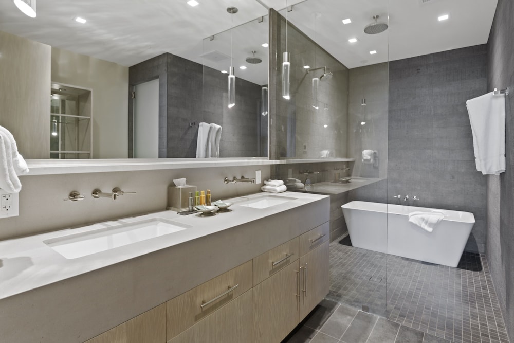 One Empire Pass Lodge at Deer Valley Resort - Three Bedroom Residence #504 3 Condo