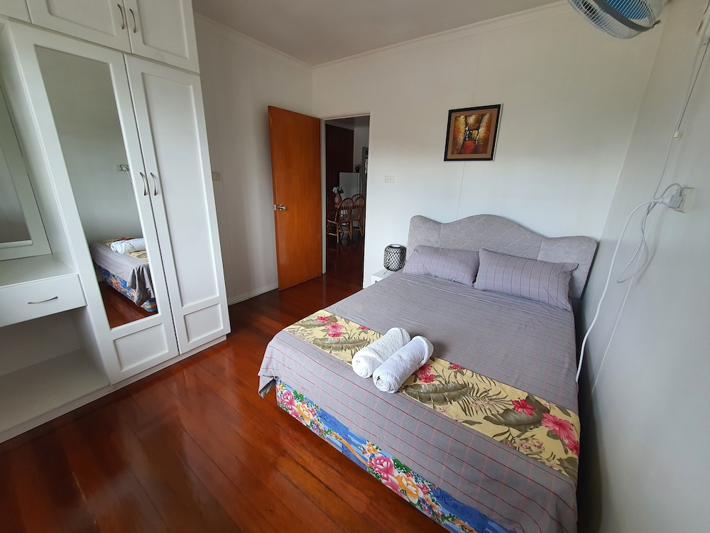 Axis Apartments