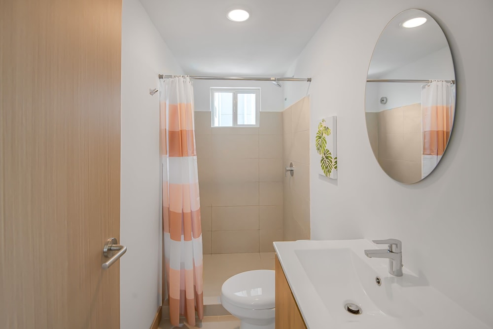 Upstay - NEW Build - Viva Jaco Condo w Epic Views