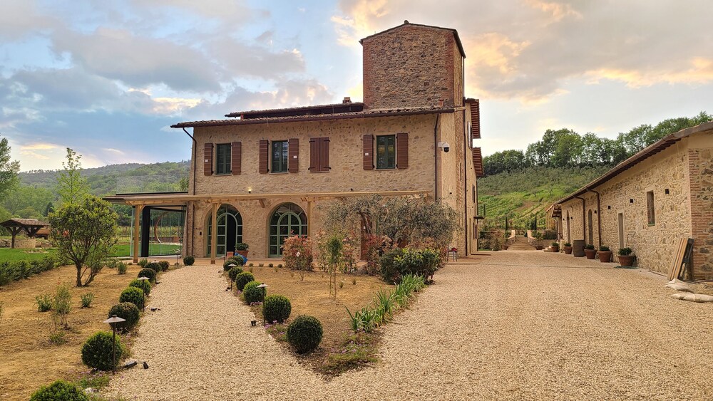 La Torre sulla via Francigena