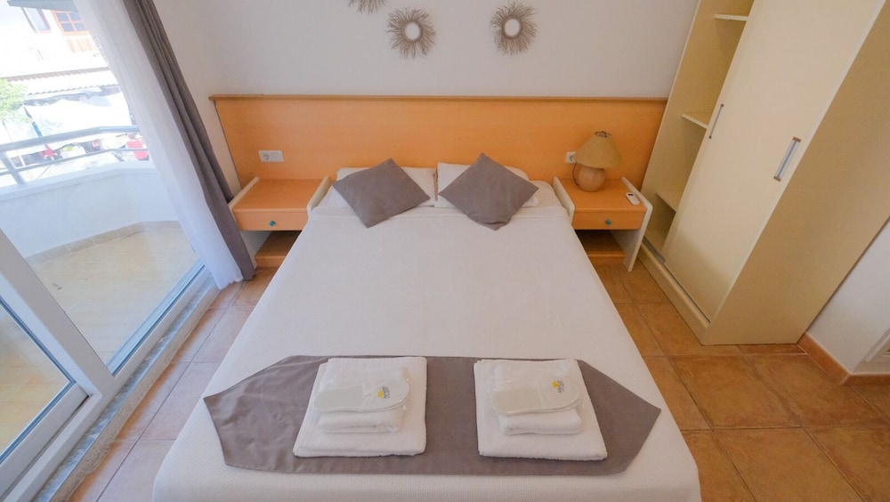 Mimosa Pension