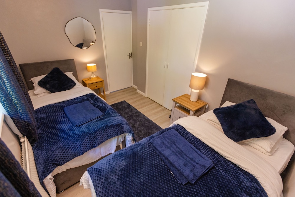 Winchester Retreat With 4 Bedrooms