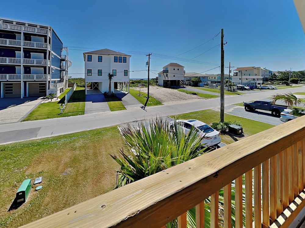 603 Salty Breeze by Topsail Realty
