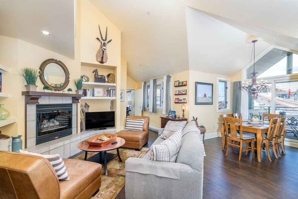 Blue Mesa 2 Unit Buyout by Avantstay 2 Units Centrally Located Ski In Ski Out Unit