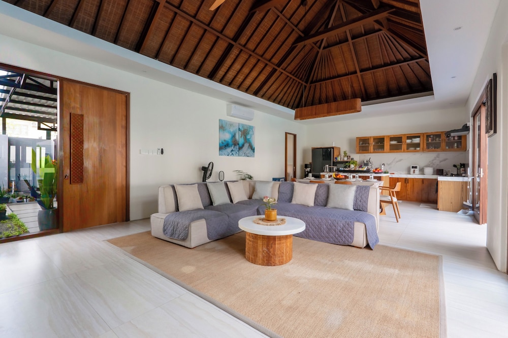 Hazel Villa Jimbaran