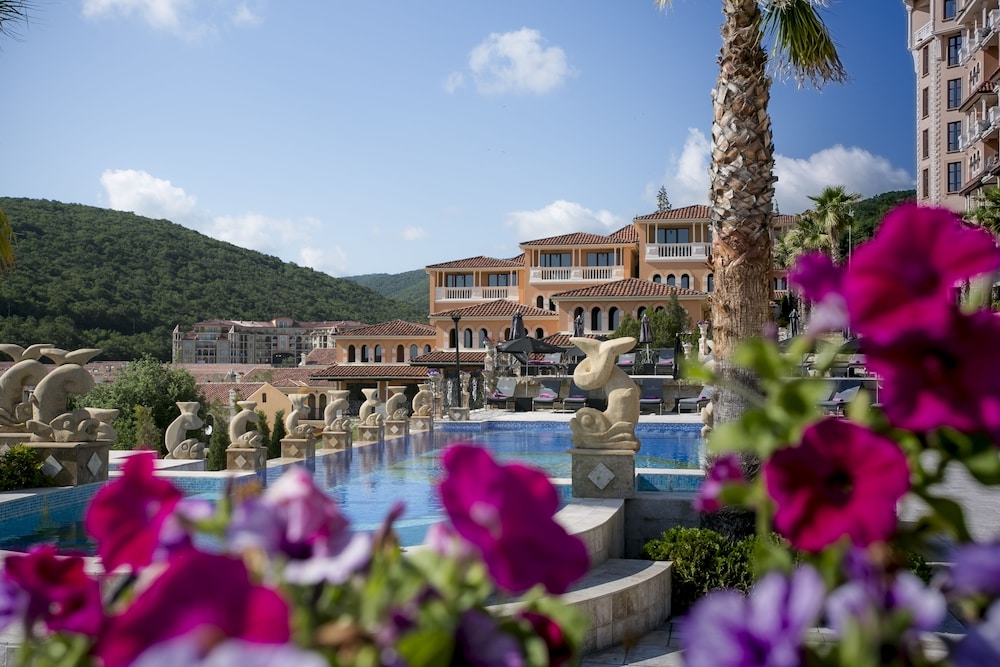 Villas Elenite Premium