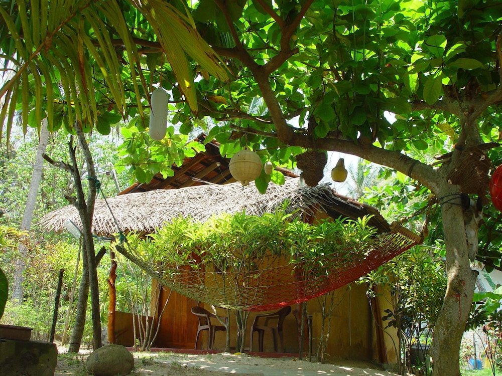 Natural Cabanas