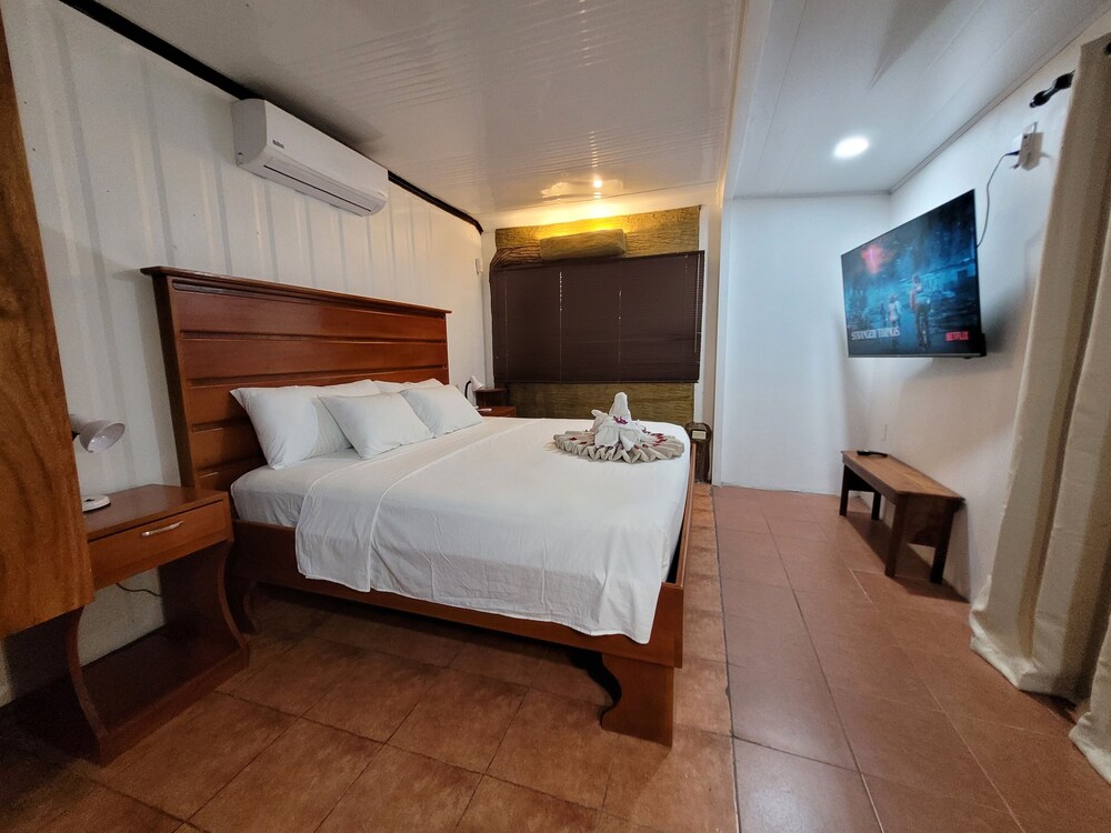 Arenal Homes La Fortuna view 3