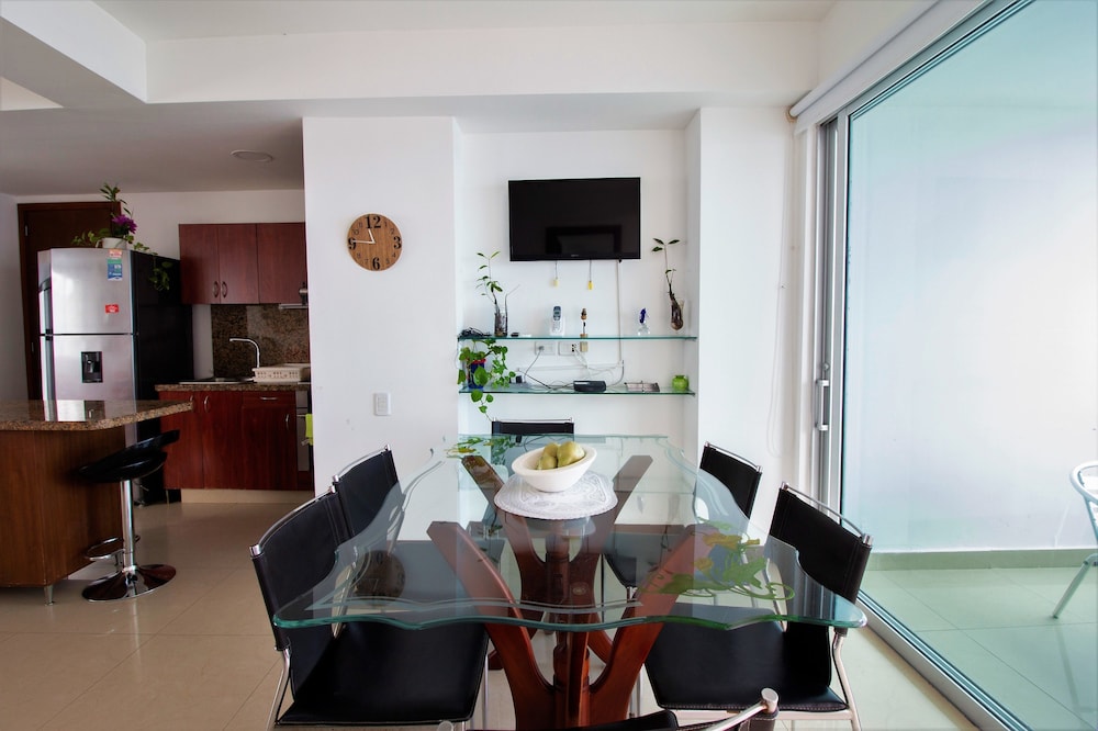 Apartamentos Bocagrande - Vista al Mar