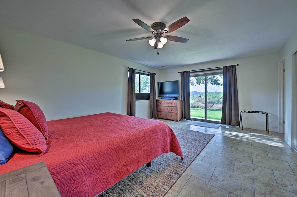 Home Near Amitabha Stupa & Peace Park in Sedona! view 2