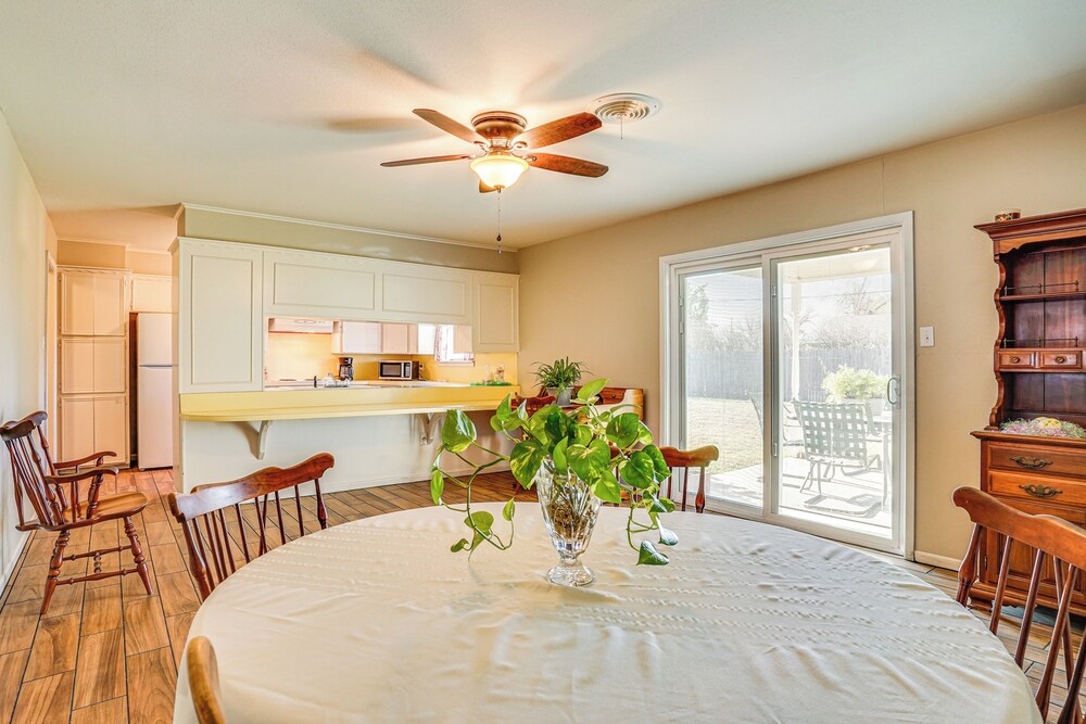 Family Friendly: Peaceful Home in Stamford!