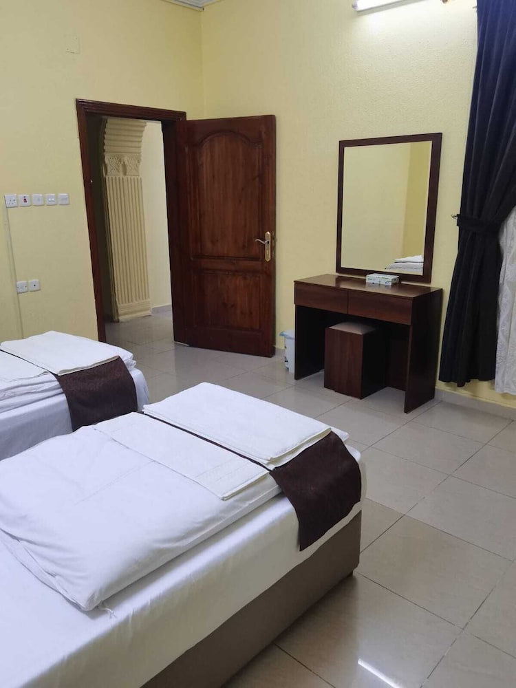 Al Eairy Furnished Apt Al Madinah 3