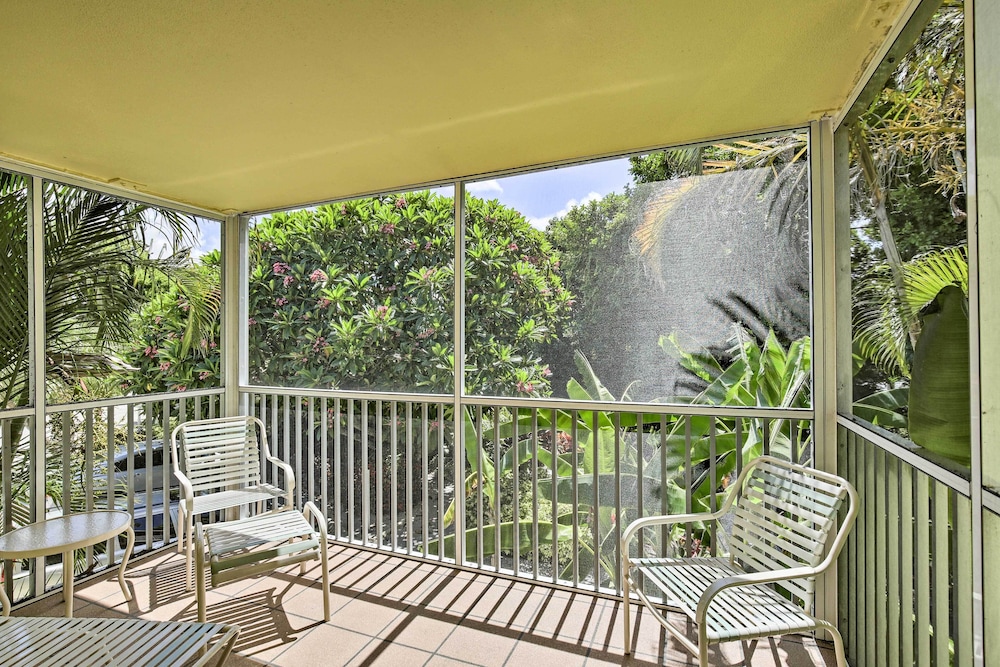 Longboat Key Resort Escape - Walk to the Beach!