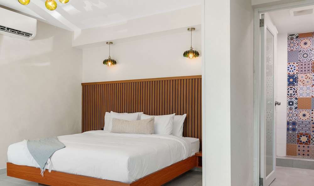 Ayana Inn PR