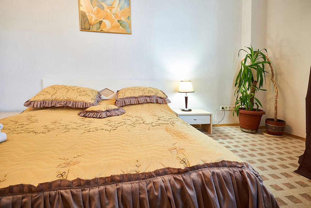 Home-Hotel Khreschatyk 27 view 2