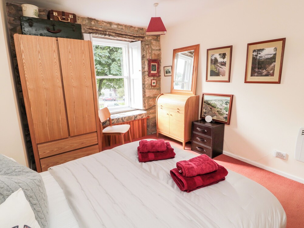 Simonside Apartment view 3