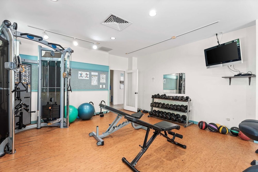 Ground Floor Corner Unit - Vrkcv