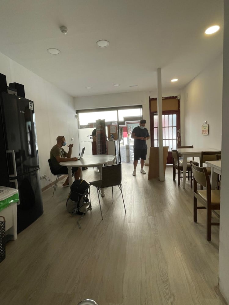 Albergue Pension Rossell
