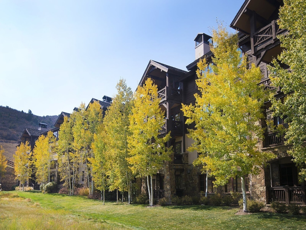 Beaver Creek Landing Condo 206 view 5