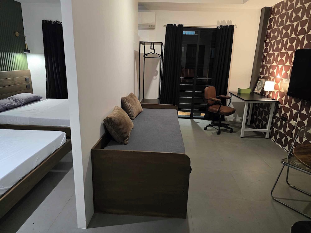 RA House Residences