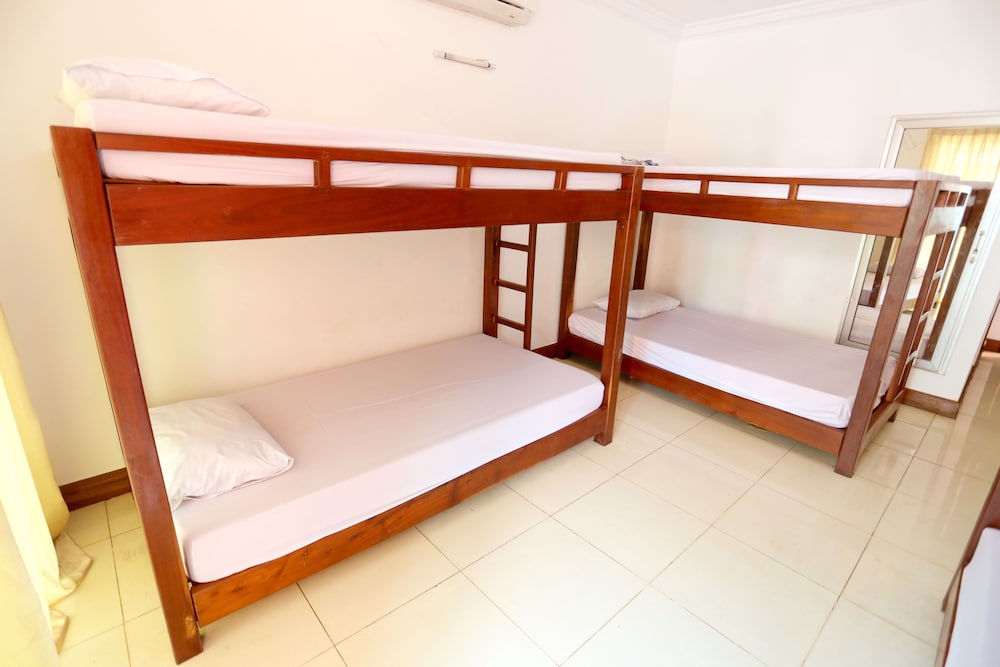 Hang Tep Hostel