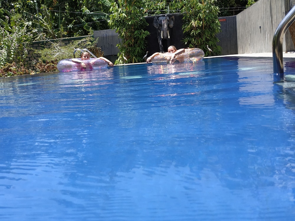 Sigiriya Cashew Palace Resort view 4