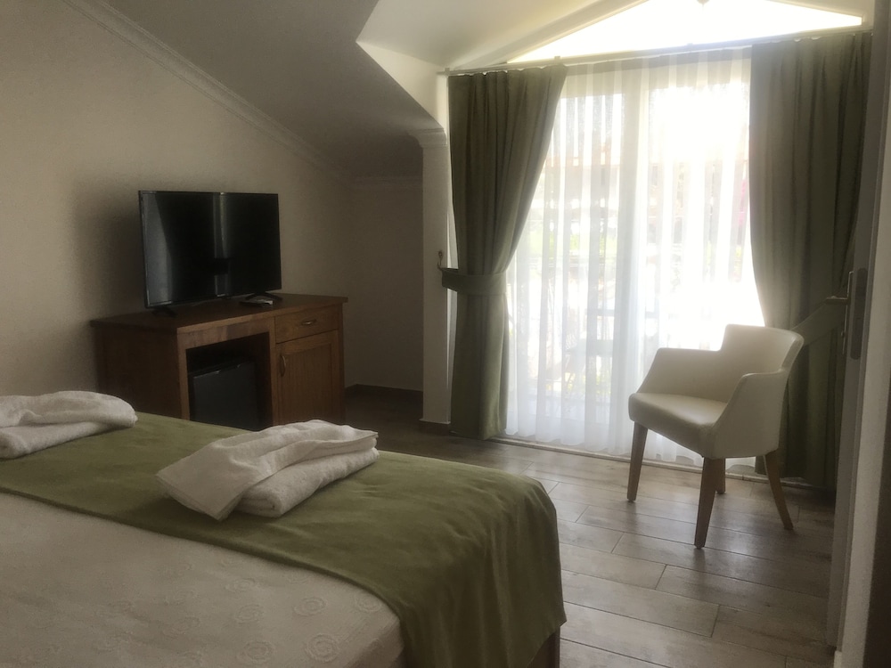 Infinity Ruby Hotel - Image 25