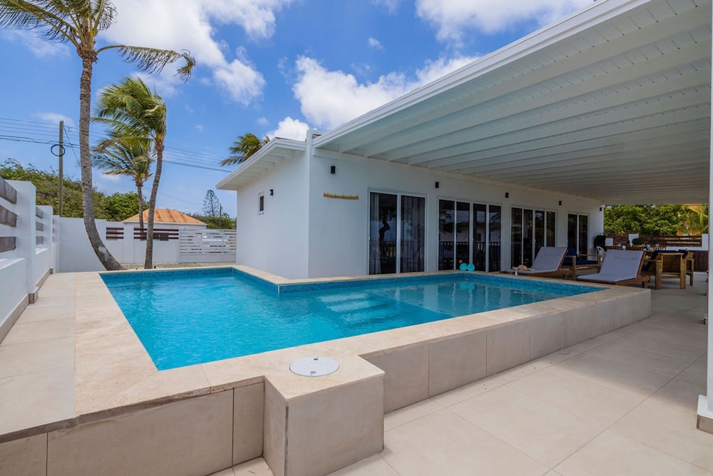 Secluded Beachfront Gem Pool Patio View BBQ