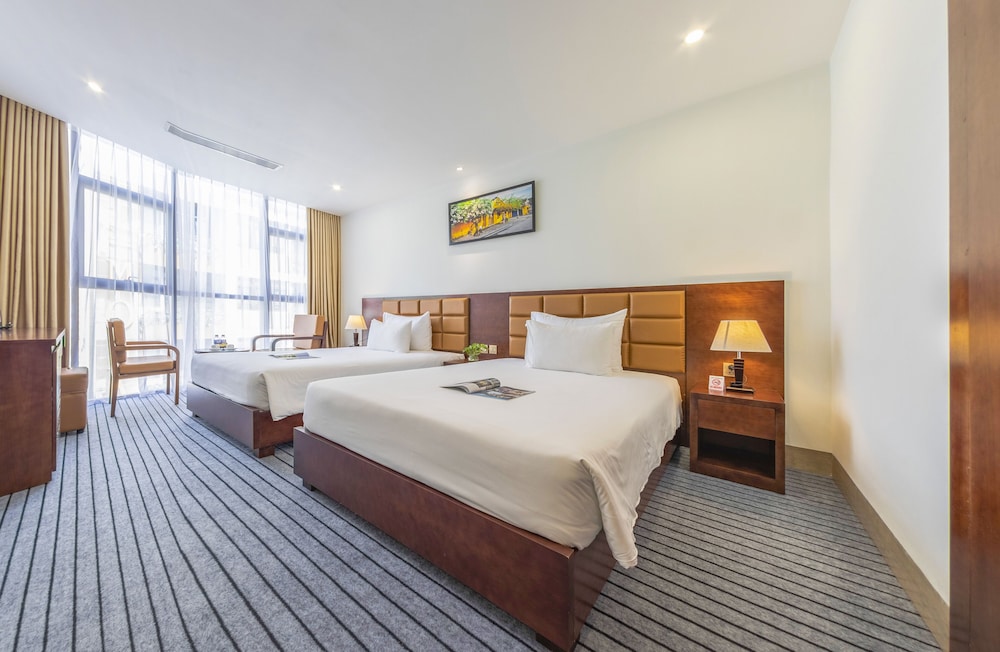 Sana Da Nang Beach Hotel 11