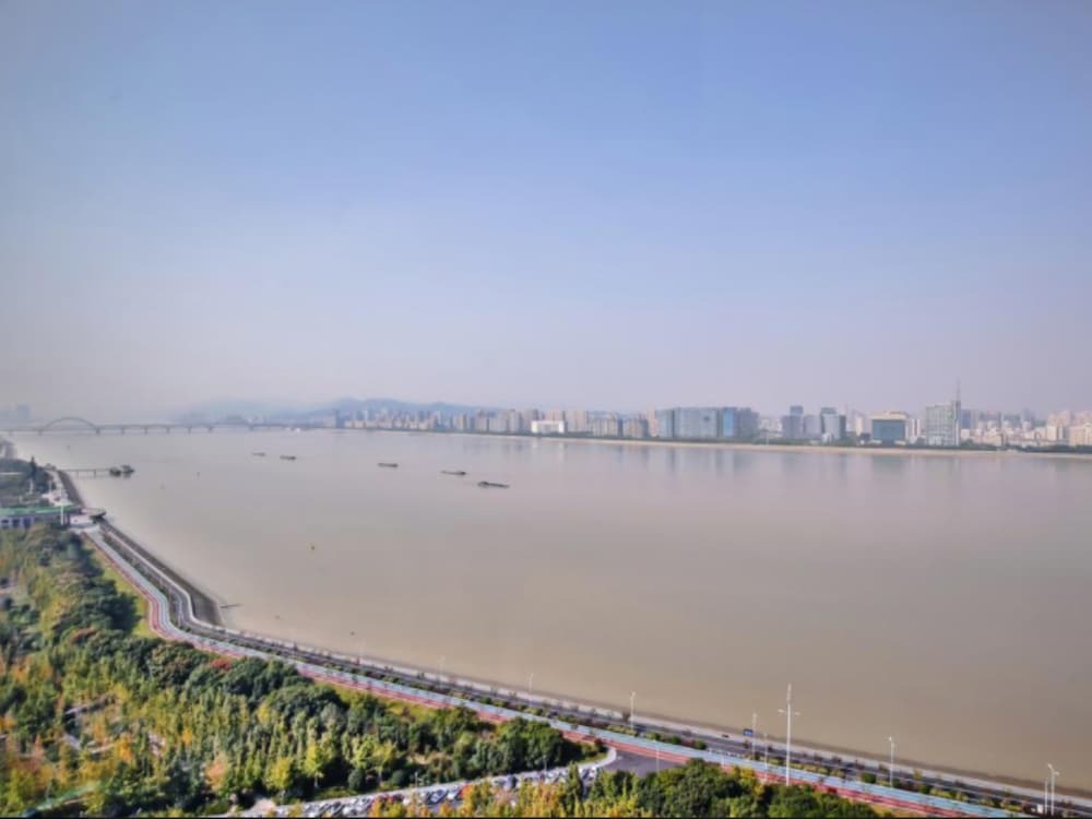 Riverside Apartments