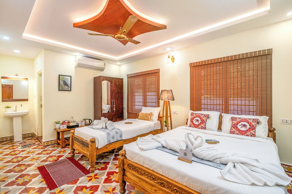 APR Villa by Alaya Stays
