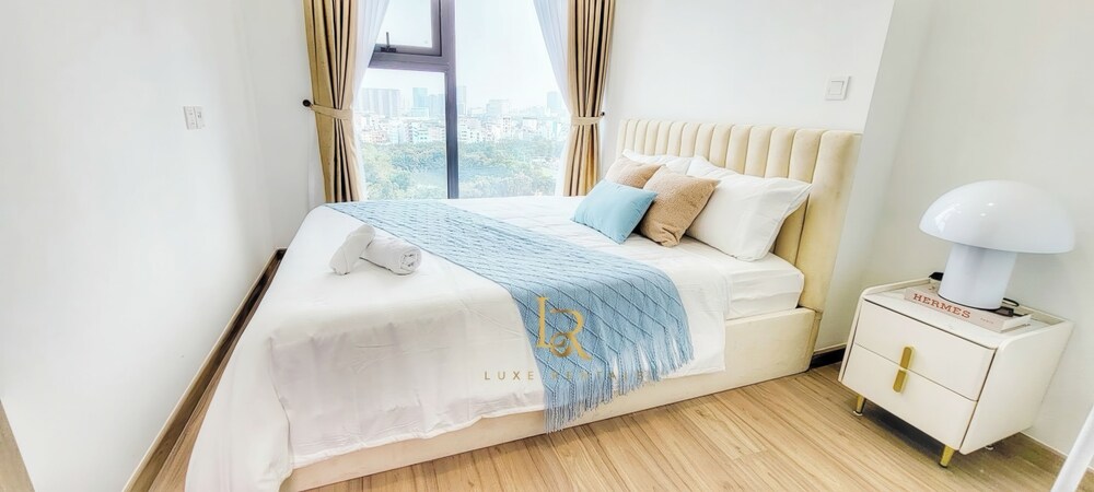 Eco Green Saigon - Free Gym & Pool