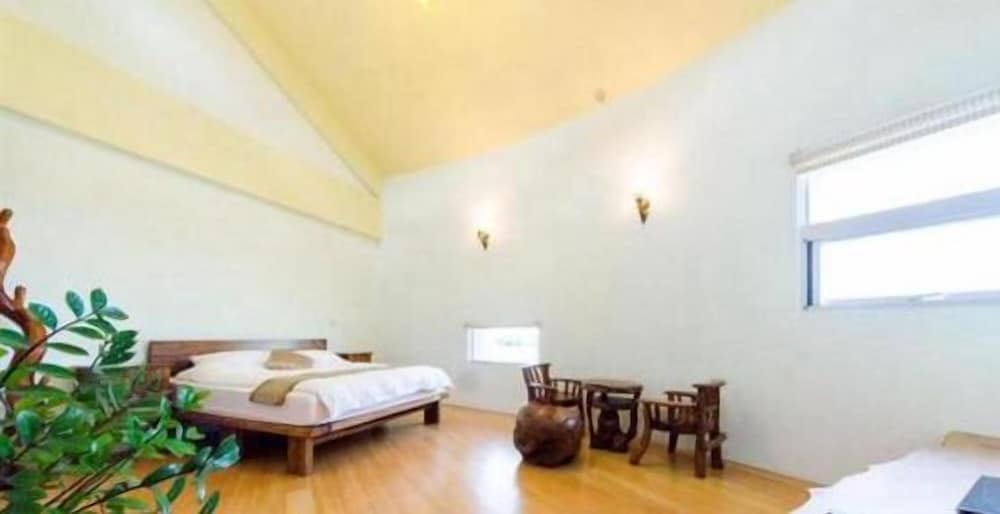 Hualien Cow House