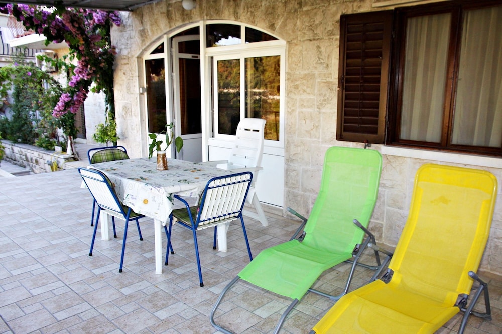 Nikola - 200 m From Beach - A1 view 5