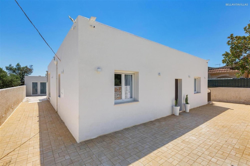 2055 Villa San Teodoro photo 5