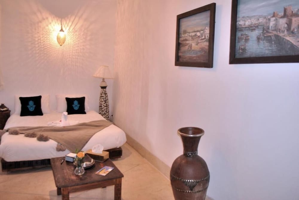 Riad Essaada