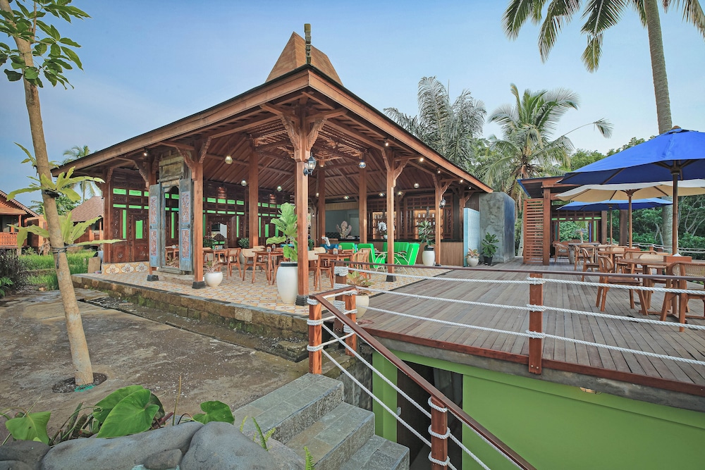 Lawani Resort