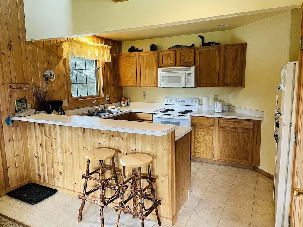 Drummond Island Resort