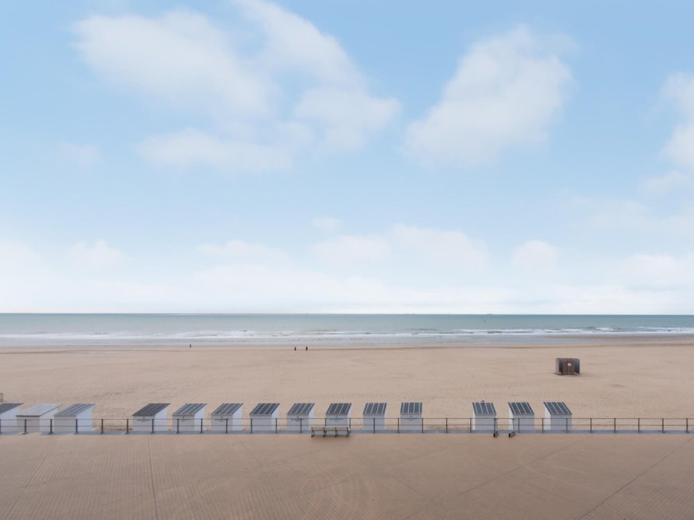 Apartment With Frontal sea View