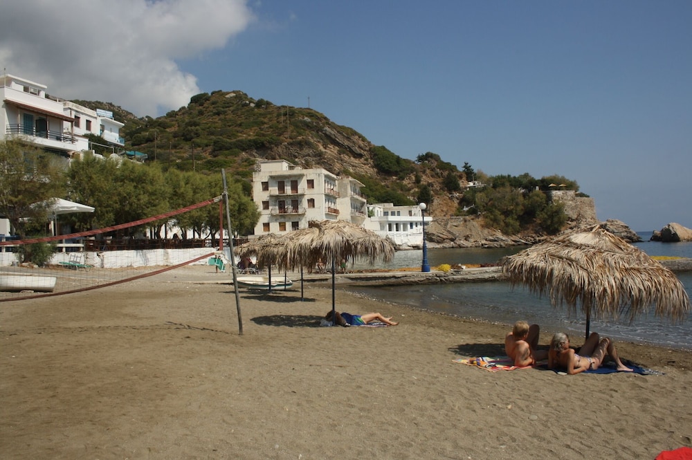 Alkistis Cozy By The Beach Apt In Ikaria Island, Therma 1st Floor view 5