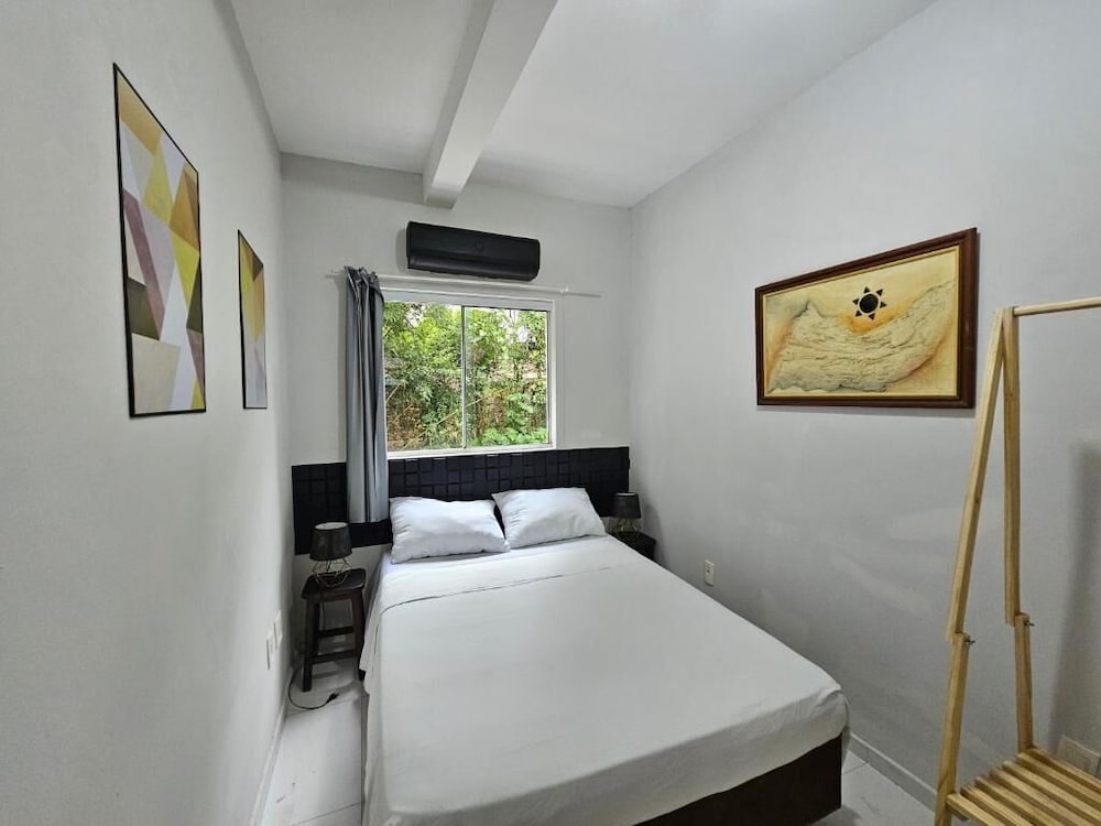 Foresthouse Beach Hostel