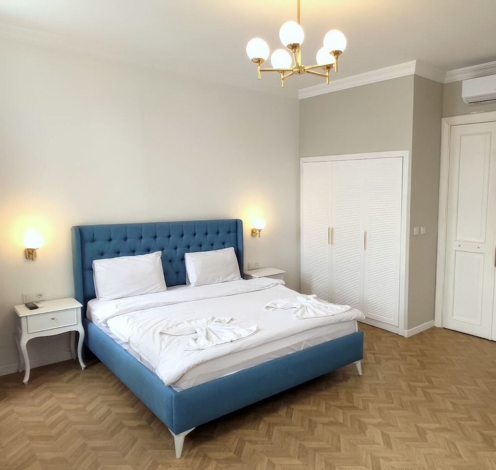 Revina Hotel
