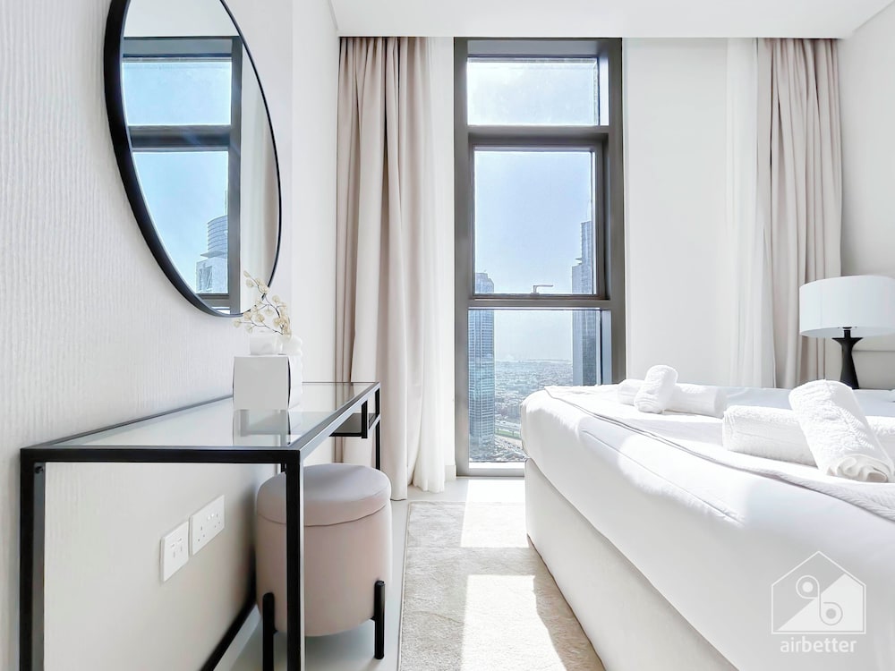 Luxurious 2B Apartment at Burj Crown Downtown