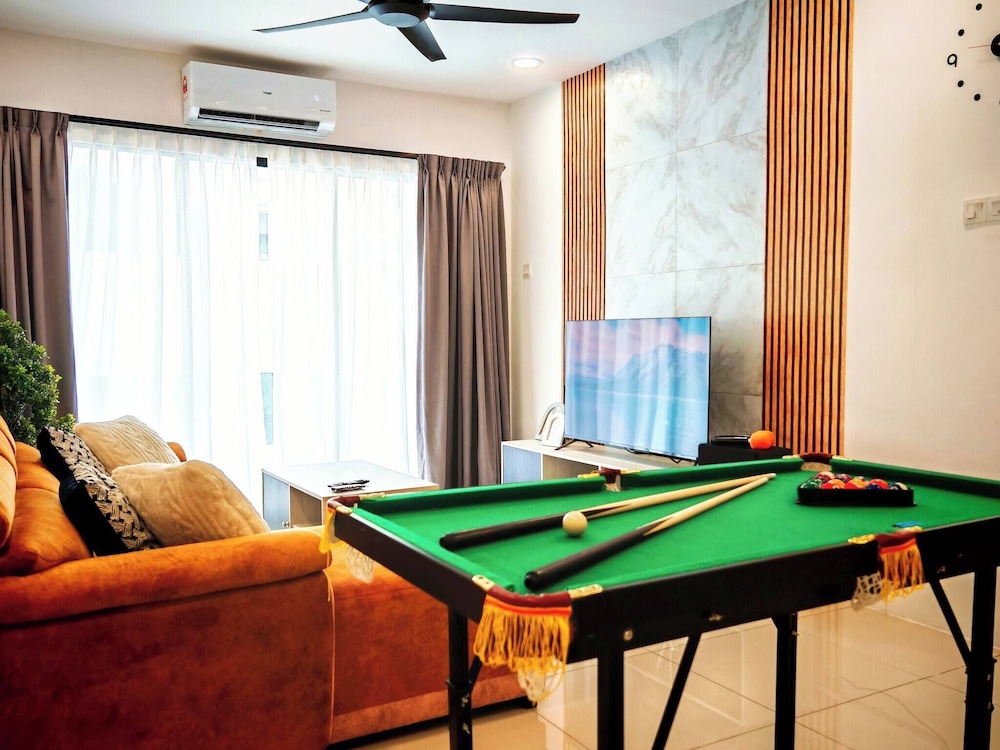 Ipoh Manhattan Free Waterpark 3BR 8pax Family Suite Mha306 by City Home Empire